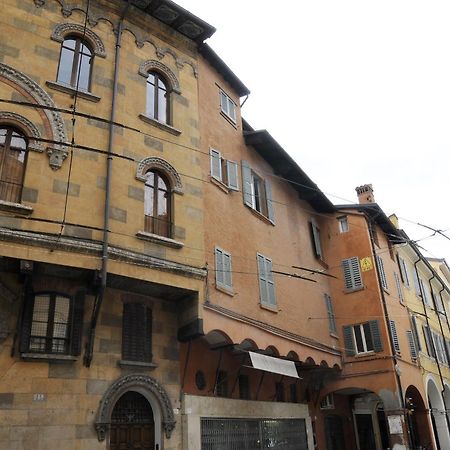 Emilia Suite Modena Exterior photo